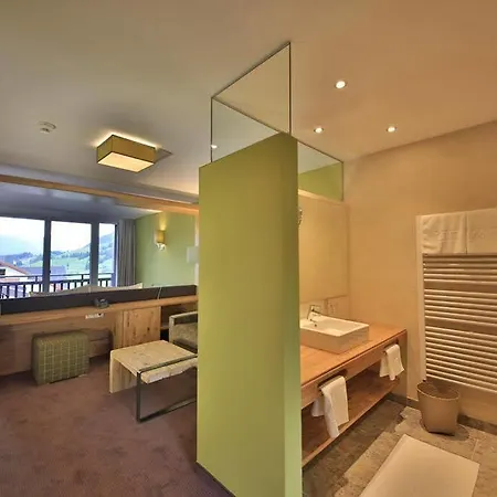 Chesa Monte 4sterne Superior 4*