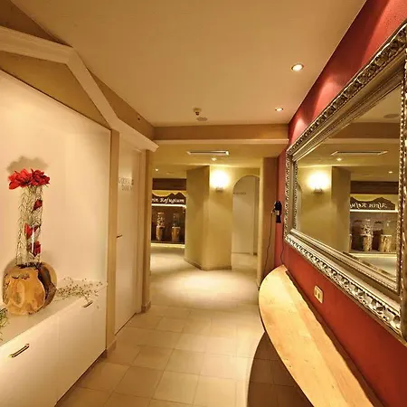 Chesa Monte 4sterne Superior Hotel Fiss