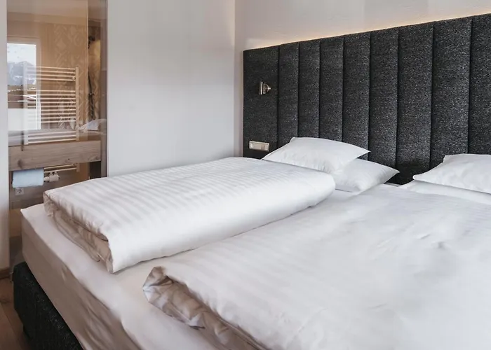 Chesa Monte 4sterne Superior Hotel Fiss