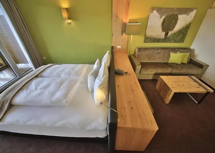 Chesa Monte 4sterne Superior Hotel Fiss